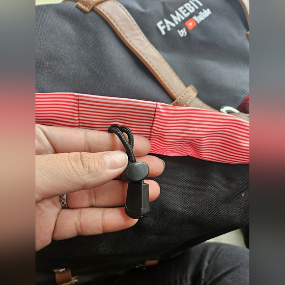 Herschel Little America™ Backpack - 30L Black/Tan - Picture 16 of 16